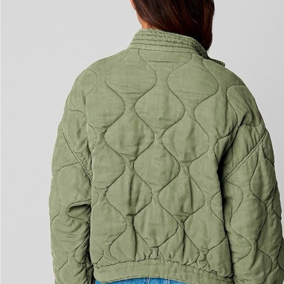 Jacket new with tags - Picture 3 of 3